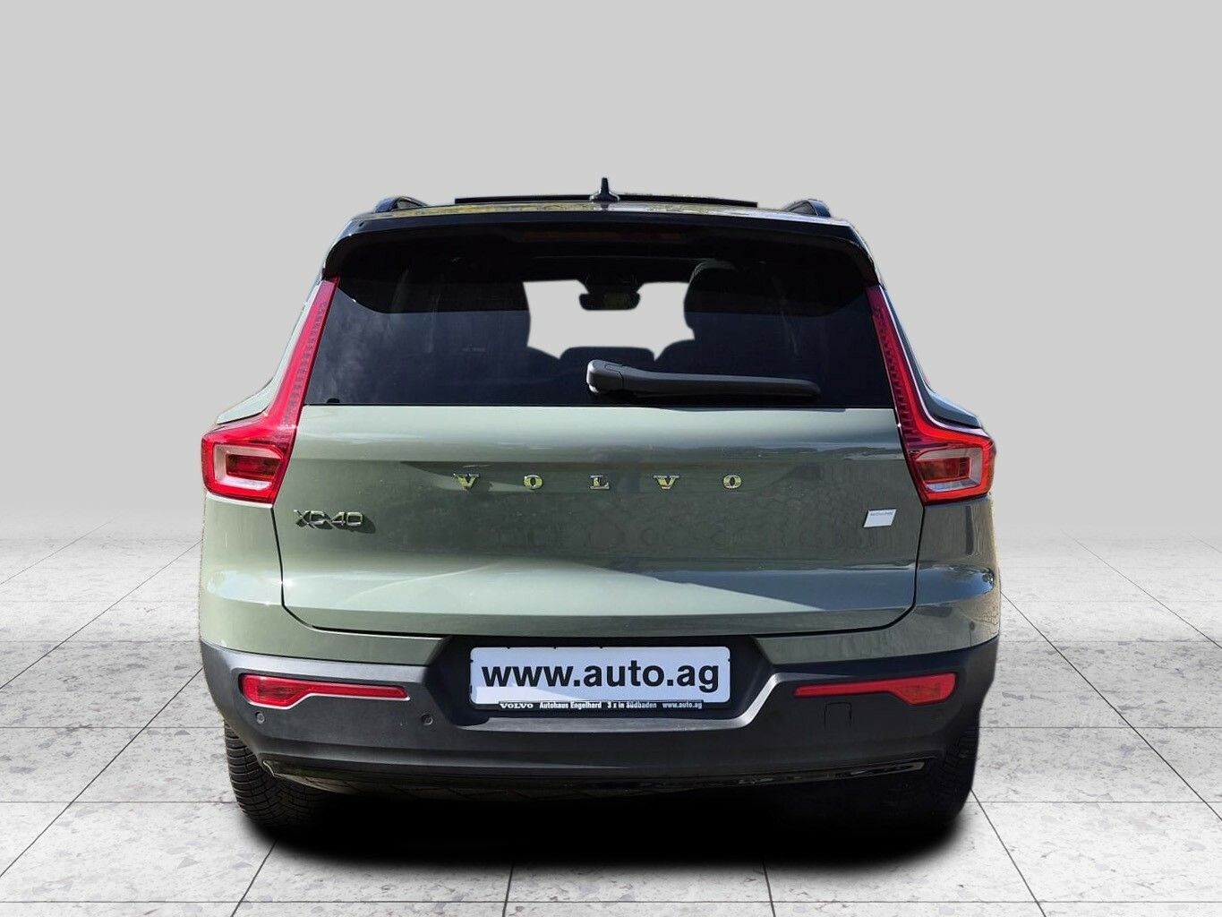 Volvo XC40 P8 PURE ELECTRIC AHK 69kWh SELEKT