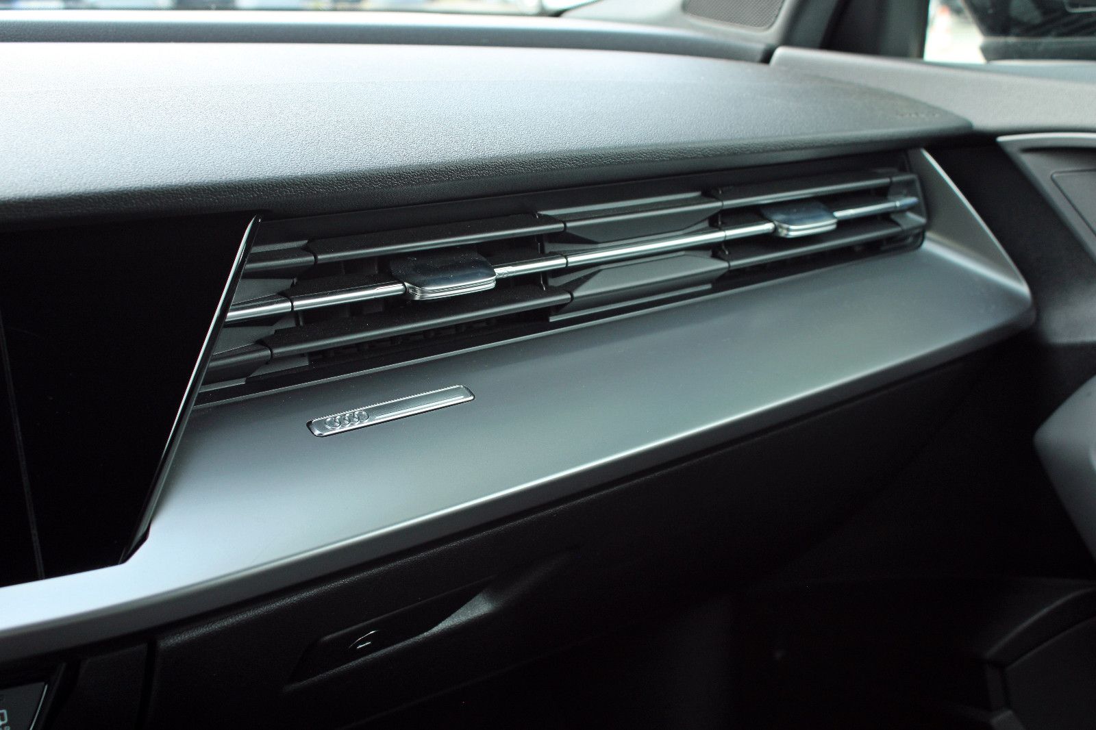 Audi A3 Sportback 35TDI S-tronic KAMERA AHK VC MATRIX