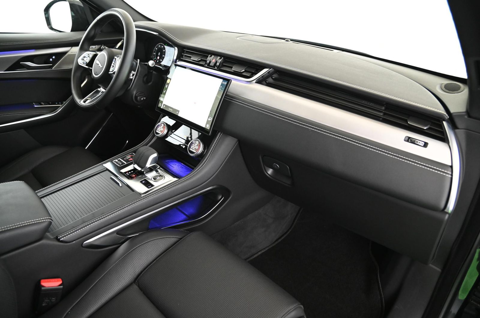 Jaguar F-Pace D200 AWD R-Dynamic SE NAVI/PANO/ACC/20