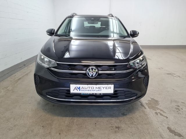 Volkswagen Taigo 1.0 TSI Life - Samsaru's Car Outlet