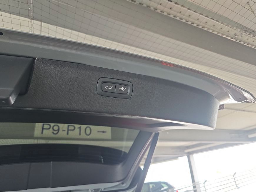 Volvo XC90 B5 B AWD Plus Bright