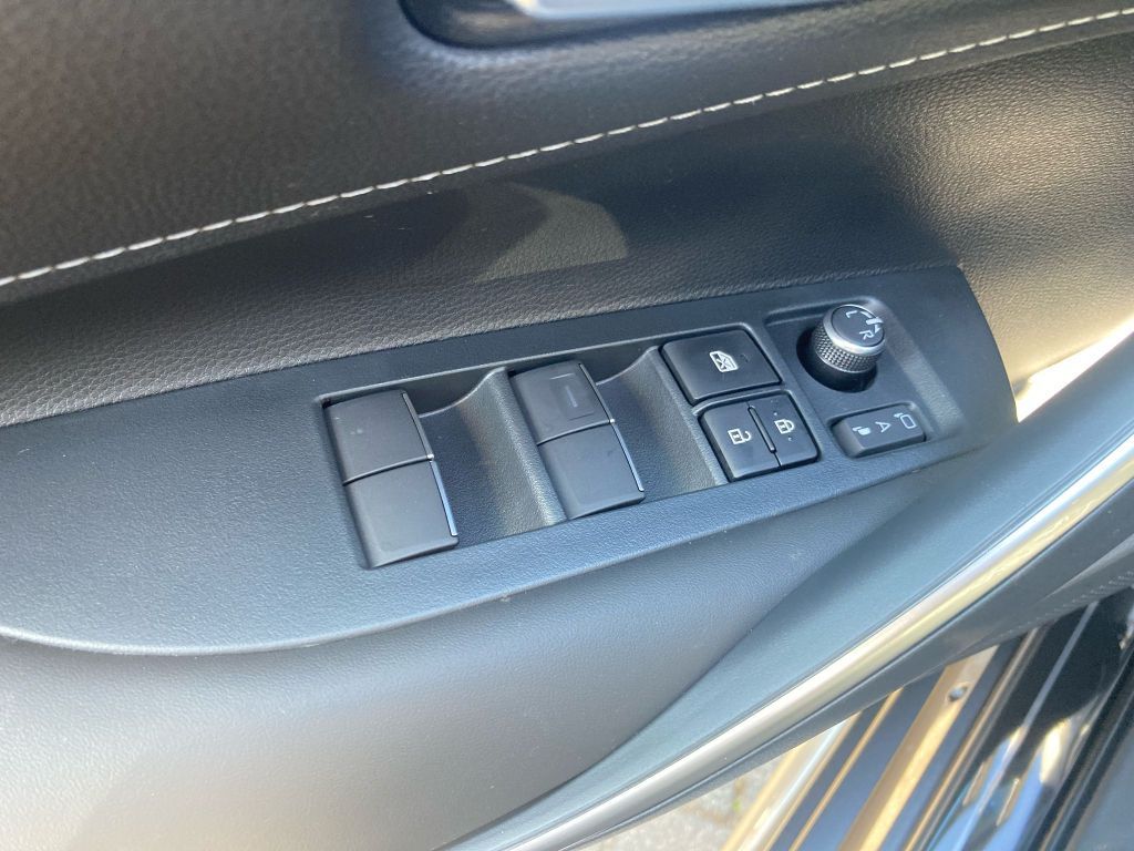 Toyota Corolla 1.8 Hybrid Touring Sports Teamplayer