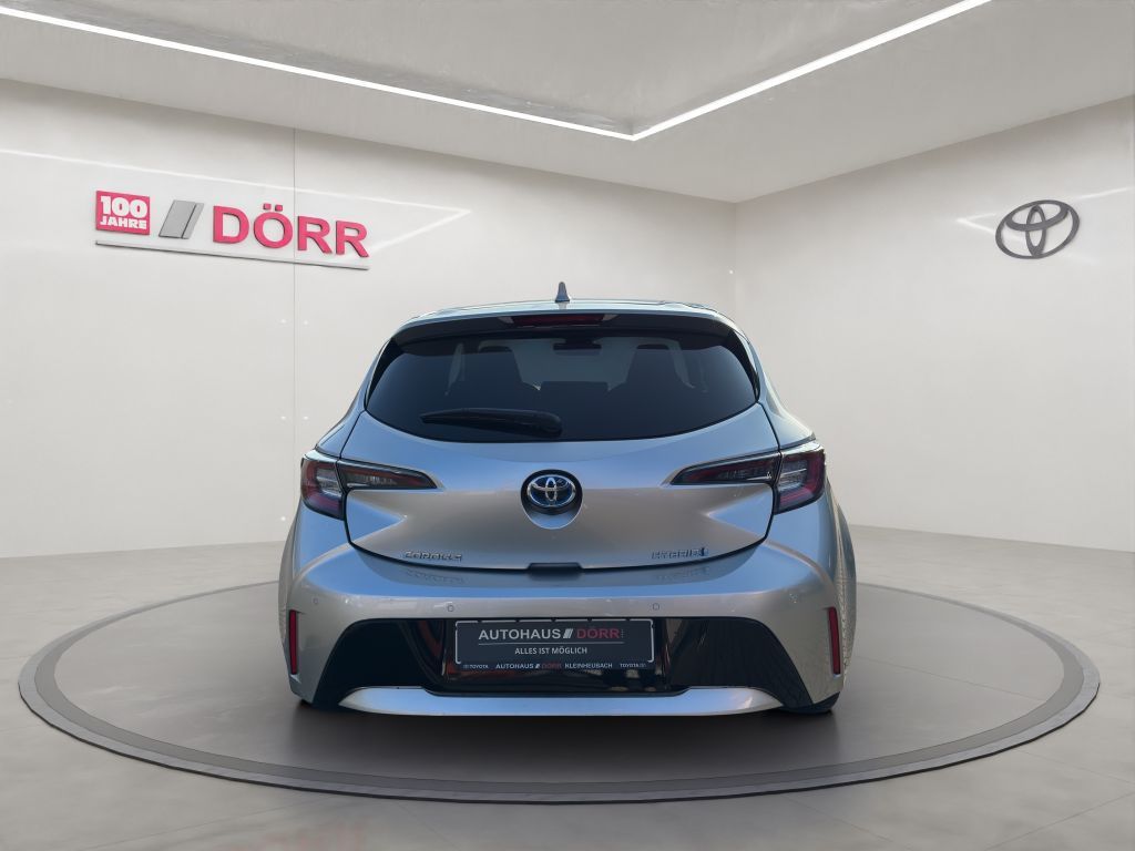 Toyota Corolla 1.8 Hybrid Team Deutschland Technik-Pack