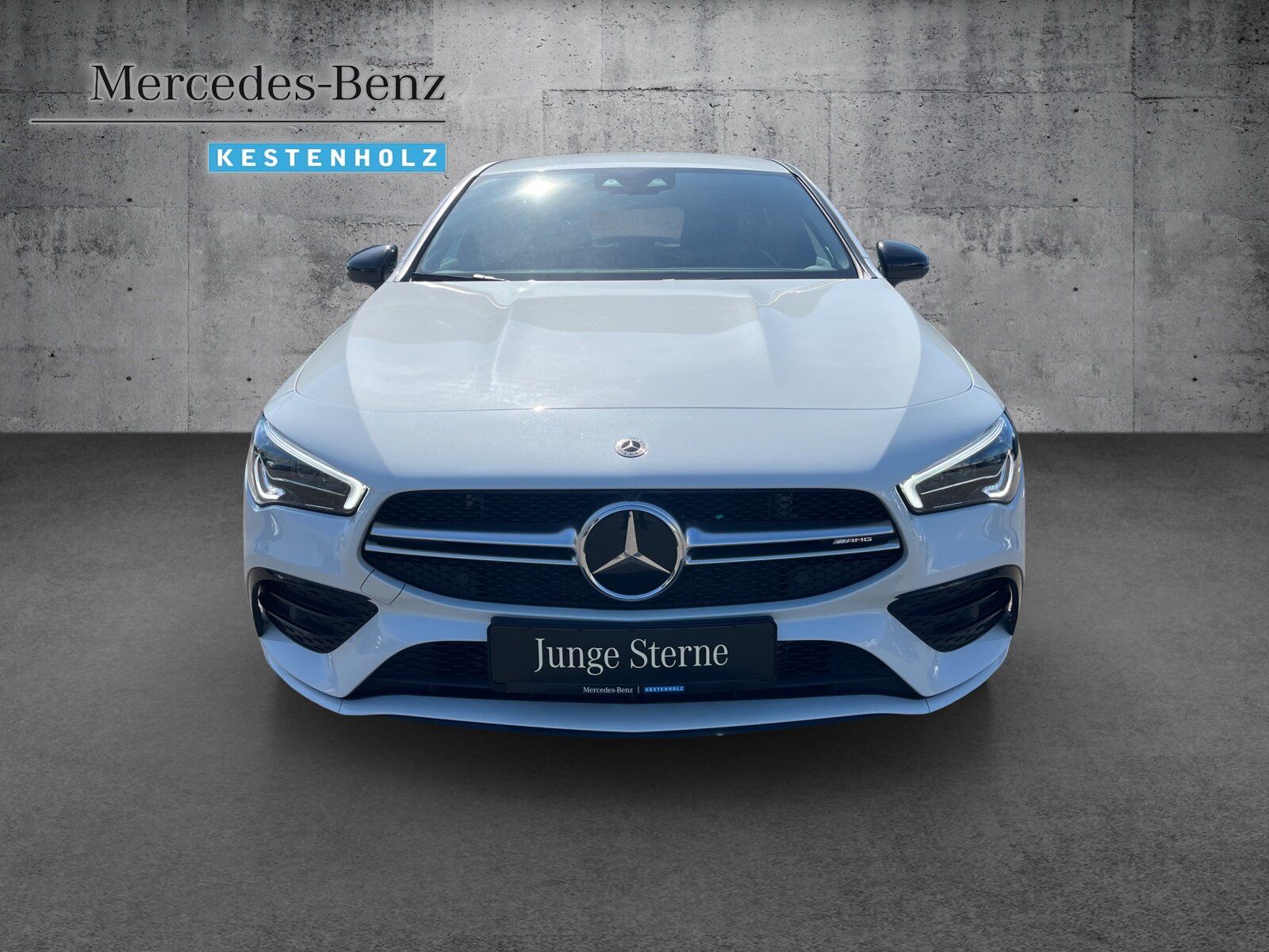 Mercedes-Benz CLA 35 AMG - Samsaru's Car Outlet