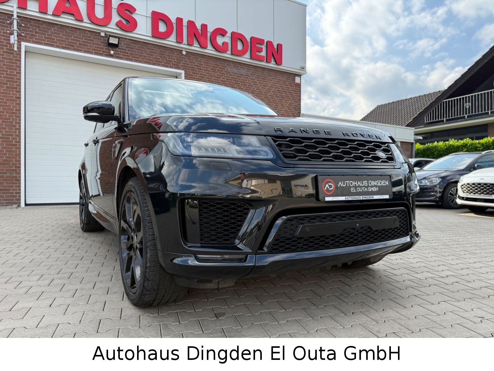 Range Rover Sport HSE 3.0 SDV6 Dynamic - Samsaru's Car Outlet