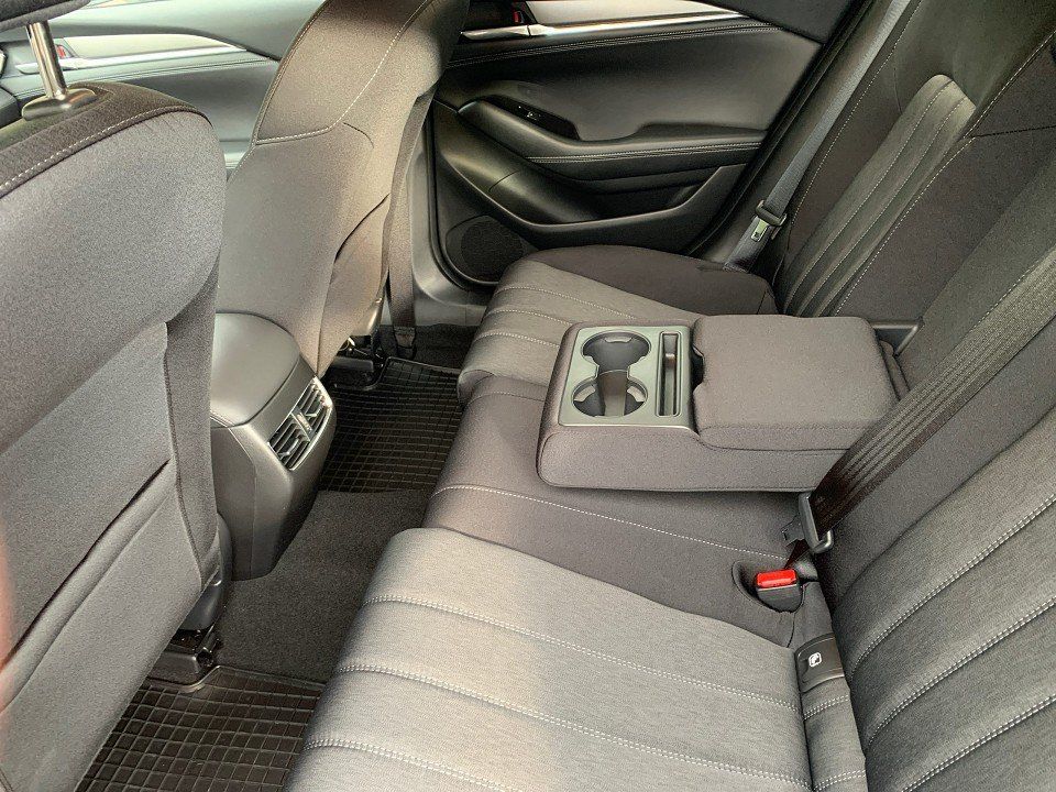 Mazda 6 kombi 2.0L SKYACTIV G 165ps 6AT FWD CENTER-LIN