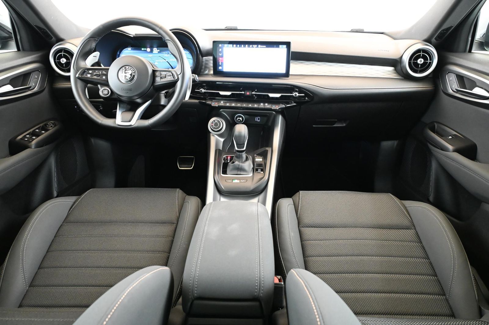 Alfa Romeo Tonale 1.3 PHEV 280 Q4 Ti LED/PANO/BREMBO/20