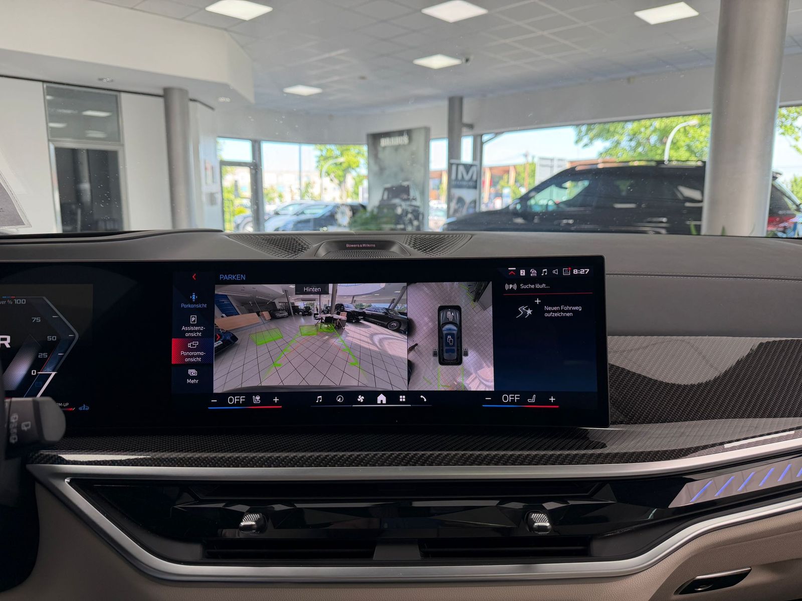 BMW X7 M60 i*PANO-SKY*B&W*HUD*KRISTALL*6-SITZ*360°