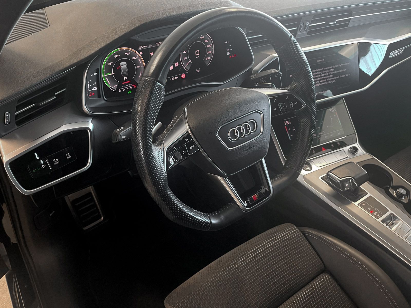 Audi A6 Avant 55 TFSIe quattro sport S tronic - Samsaru's Car Outlet