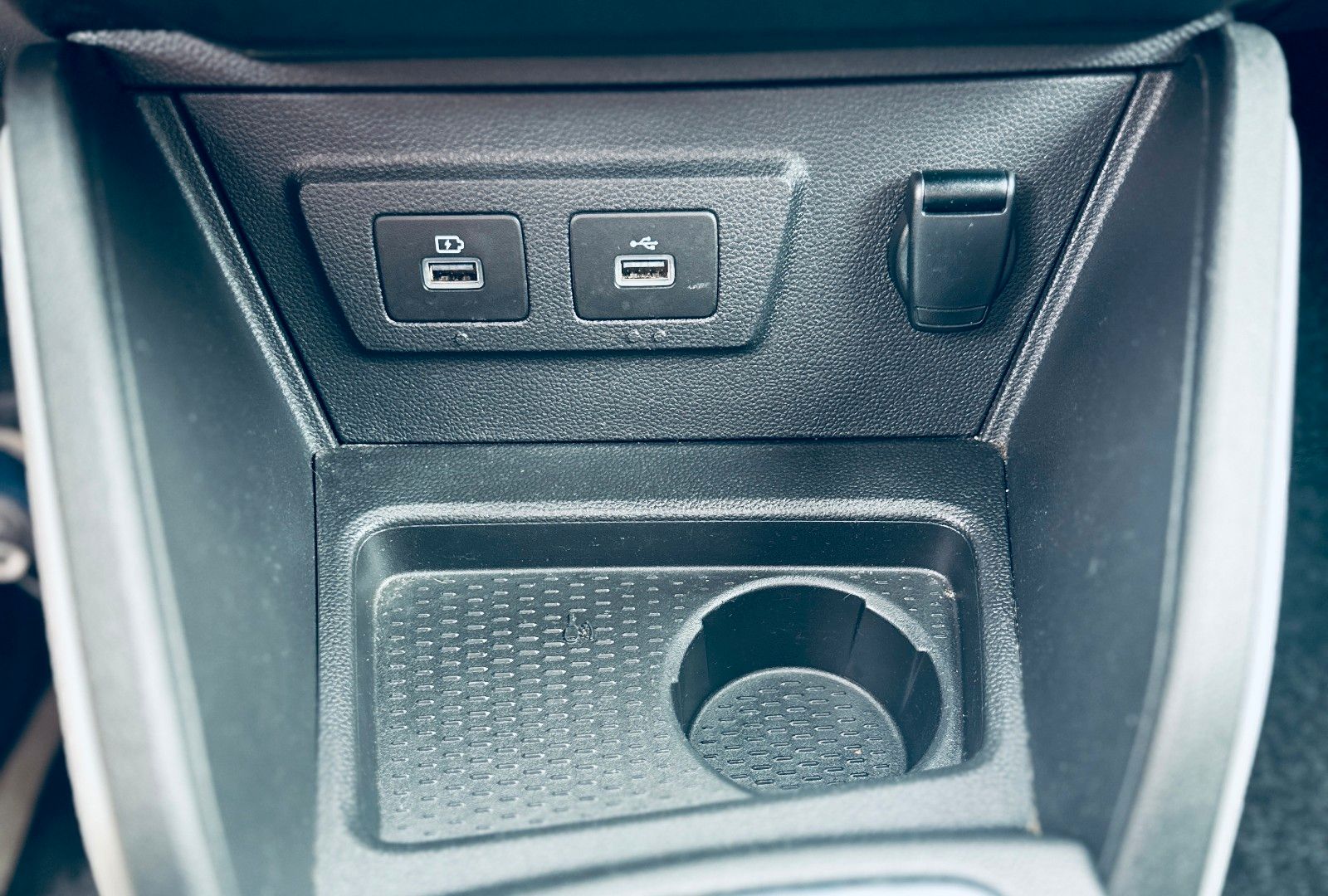 Dacia Duster Prestige 4WD - Samsaru's Car Outlet