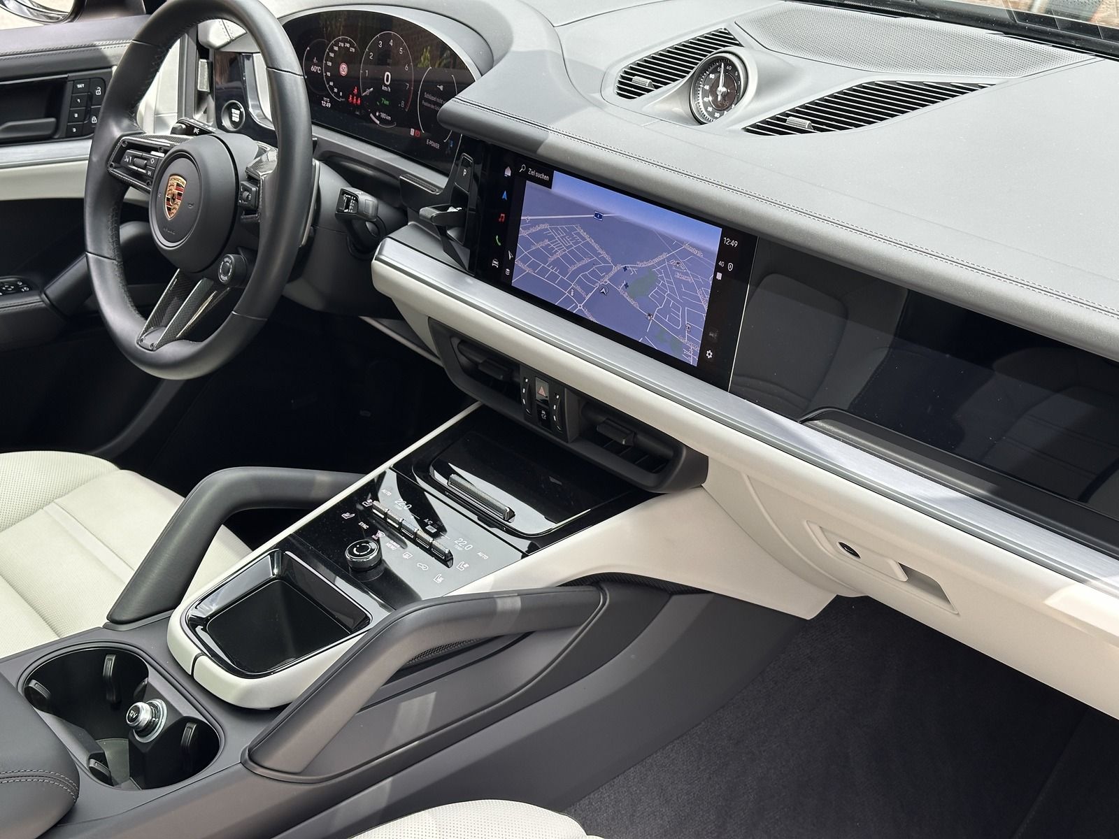 Porsche Cayenne E-Hybrid Coupe INNODRIVE*BELÜFTUNG*BOSE*