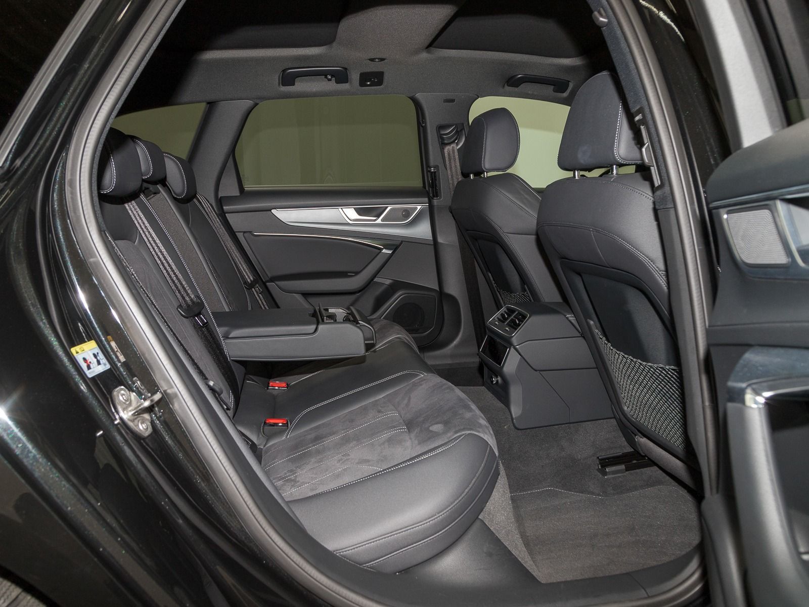 Audi A6 Avant 35 TDI ADVANCED - Samsaru's Car Outlet