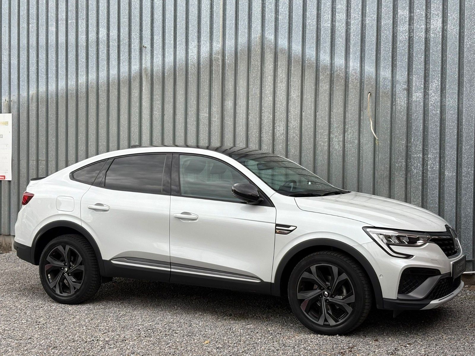 Renault Arkana R.S. Line - Samsaru's Car Outlet
