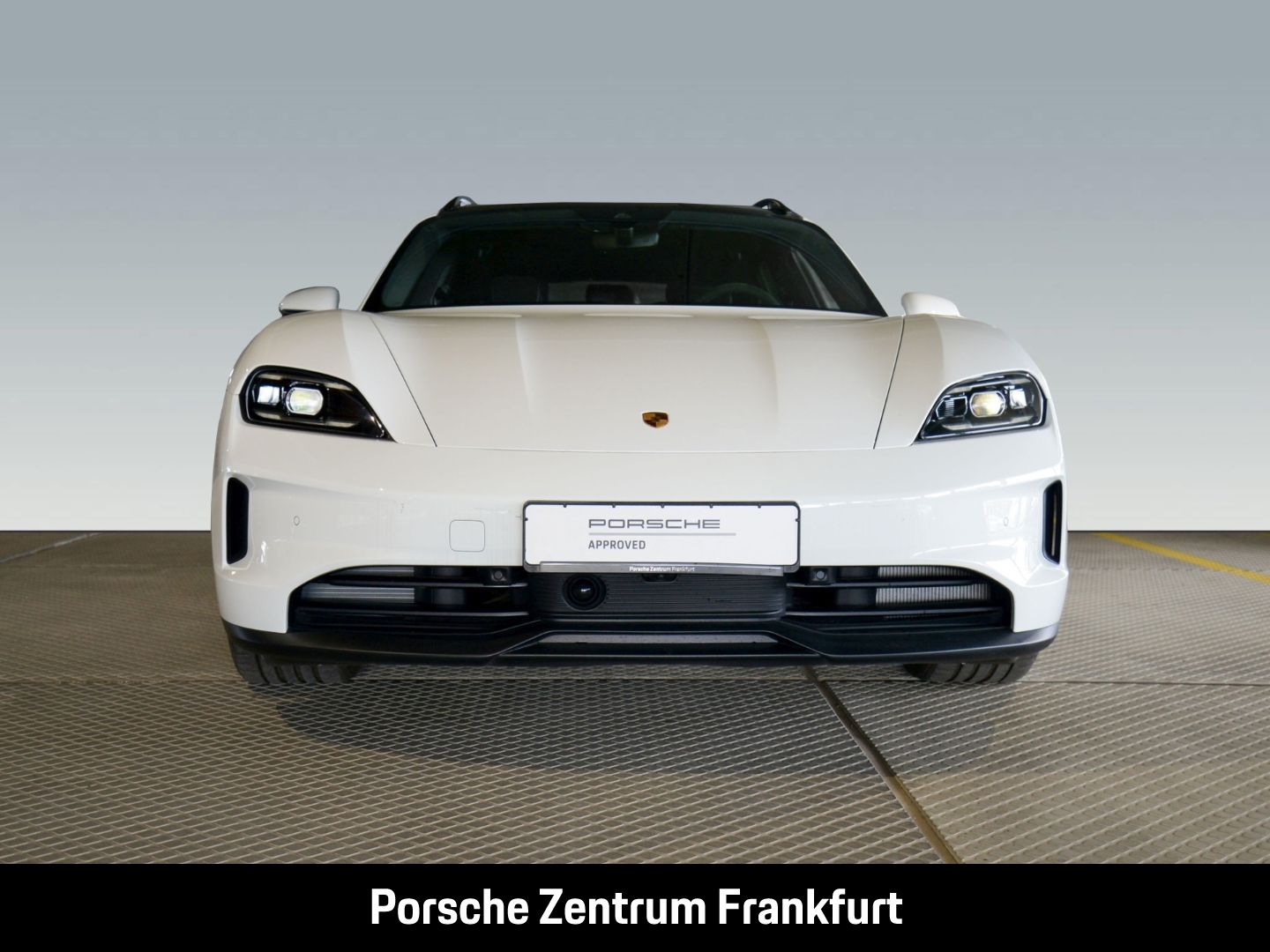 Porsche Taycan Sport Turismo BOSE Surround-View 21-Zoll