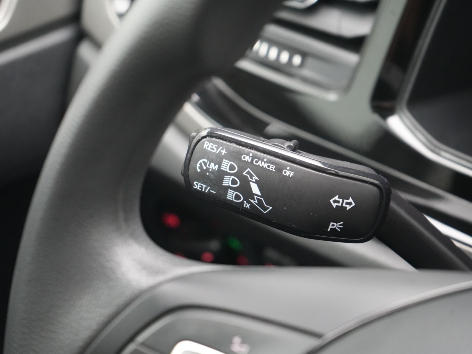 Volkswagen Polo Comfortline DSG - Samsaru's Car Outlet