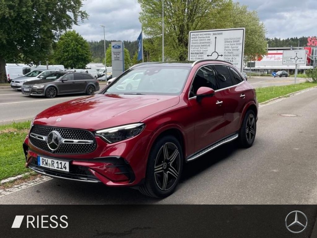 Mercedes-Benz GLC 300 d 4M AMG+AHK+PANO+20''+DISTR+MEM+DIGI+36