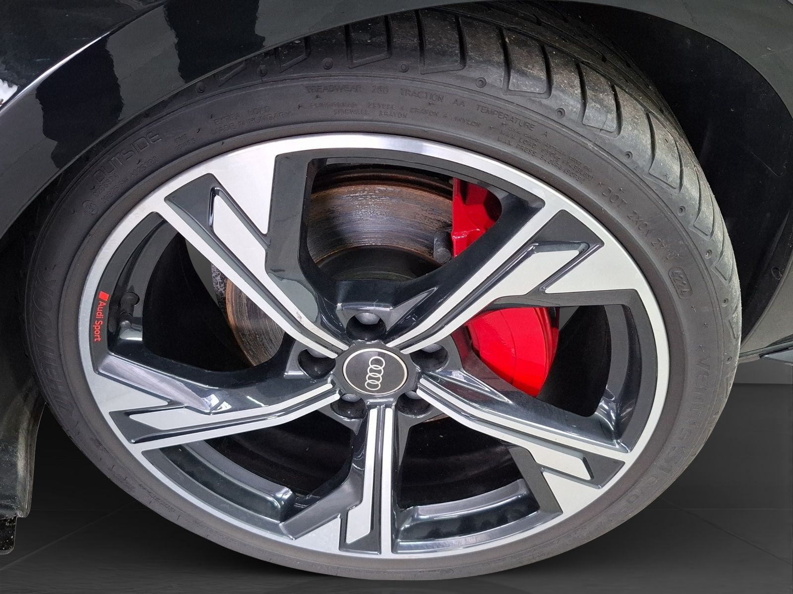 Audi A4 Avant 40 TFSI Q 2x S LINE AHK LM19 MATRIX-LED