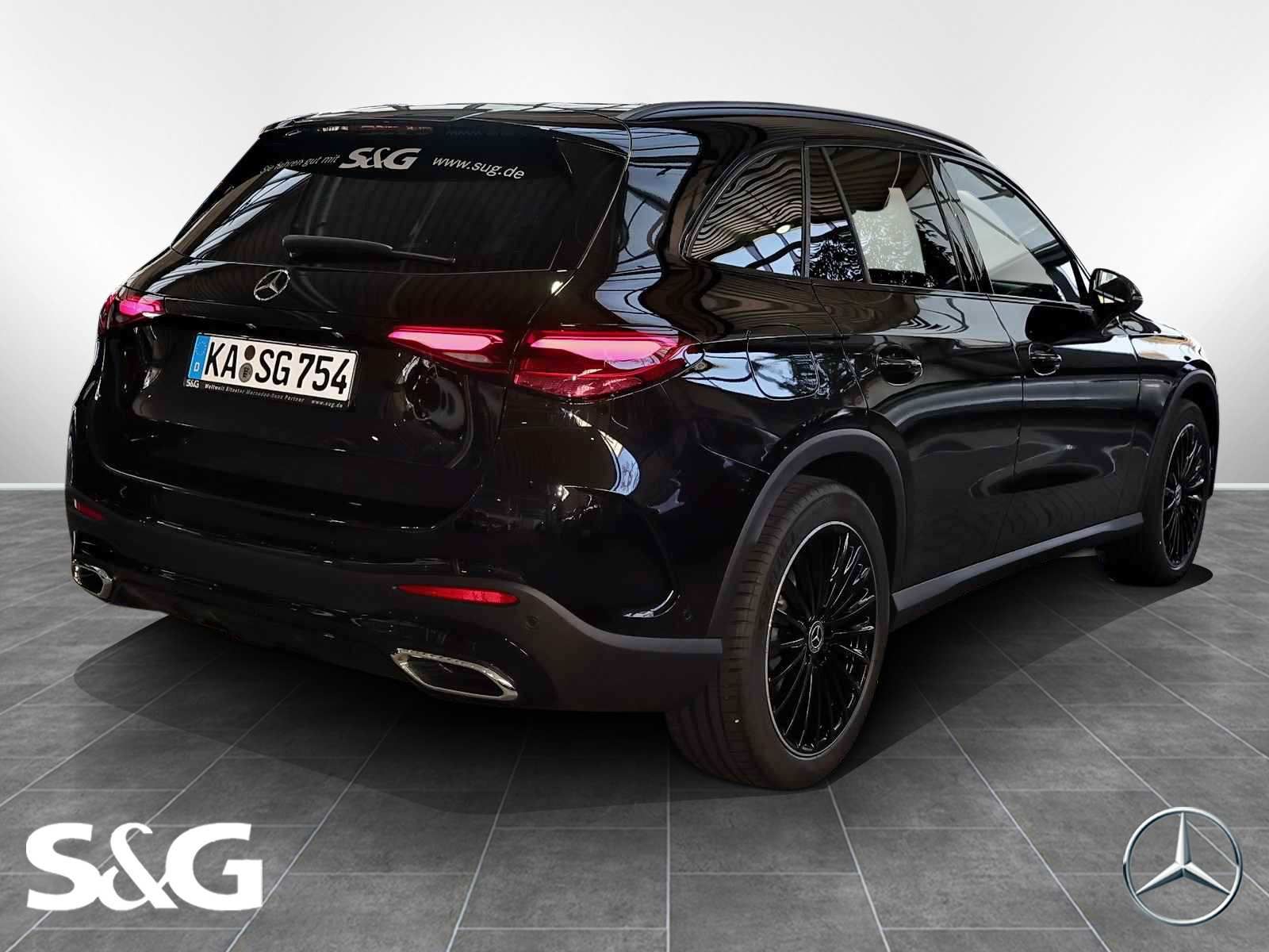 Mercedes-Benz GLC 300 d 4M AMG MBUX+360°+DIG-LED+Pano+AHK+Nigh
