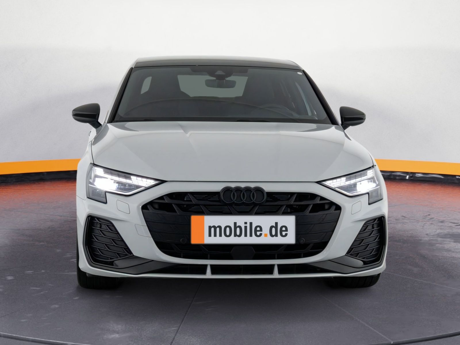 Audi A3 Limousine S line 35 TFSI S tronic - Samsaru's Car Outlet