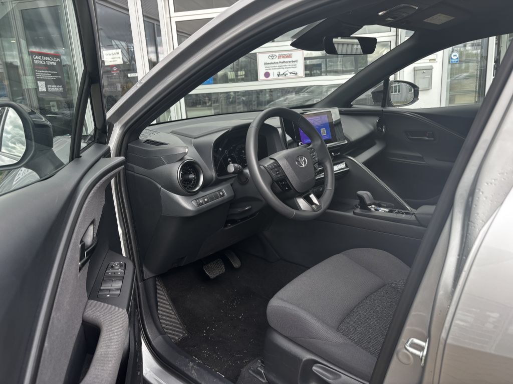 Toyota C-HR 1.8 Hybrid Business Edition