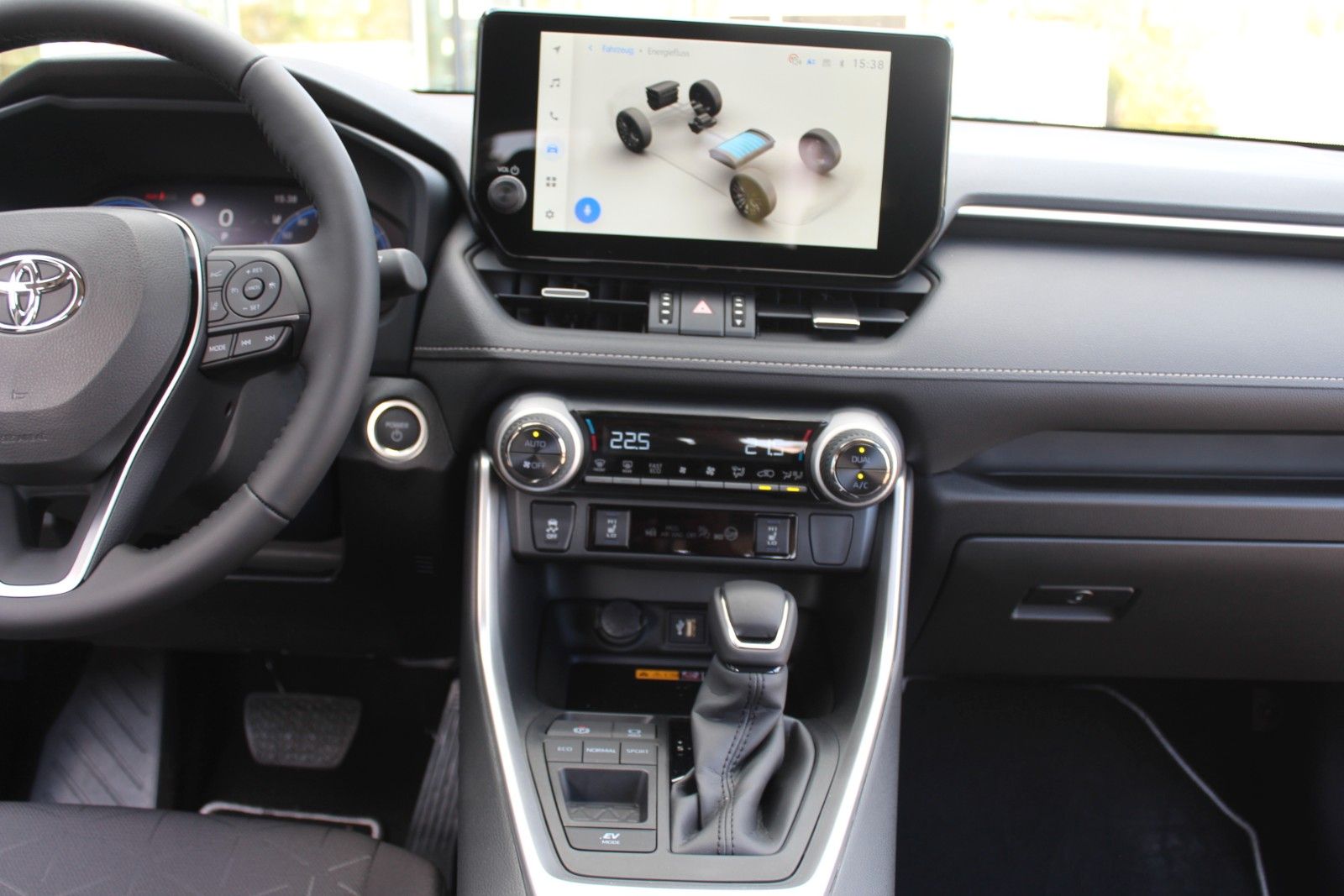Toyota RAV4 2.5 Hybrid Teamplayer*LED*KAMERA*PDC*NAVI*