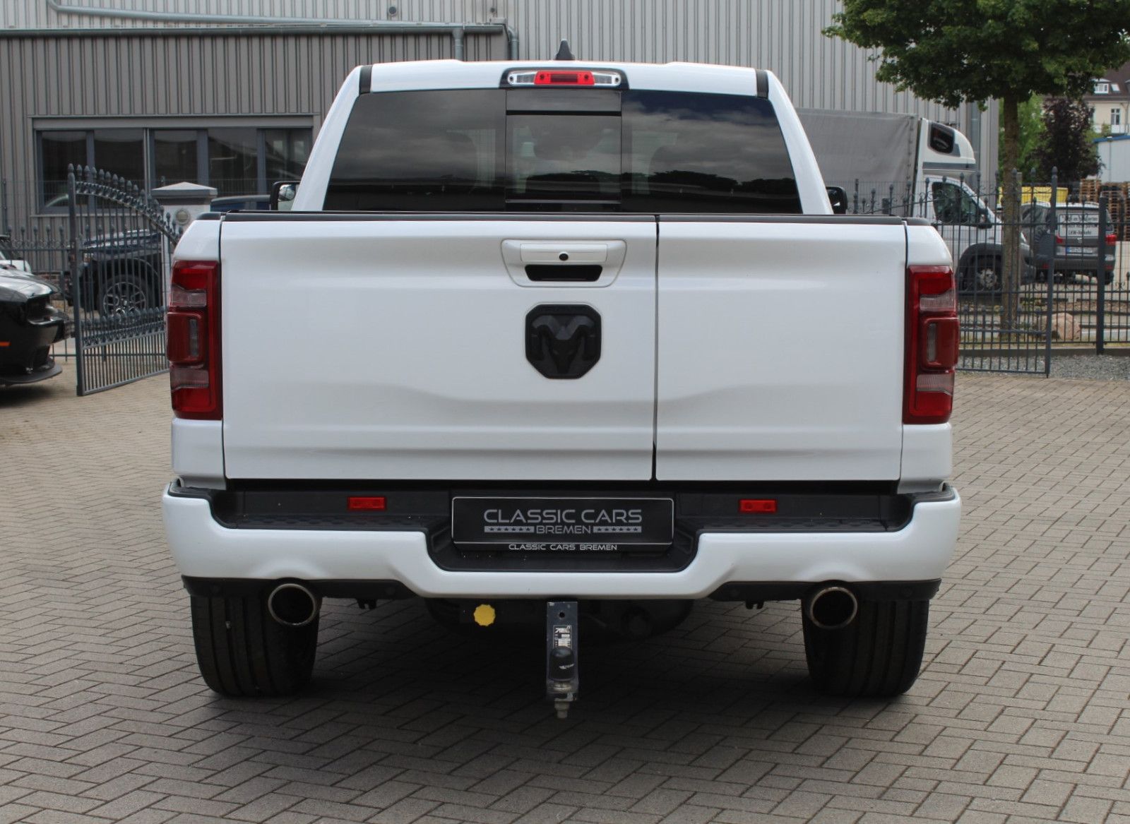 Dodge RAM 5,7L LIMITED, Unfallfrei, 1. Hand, LPG, 360°