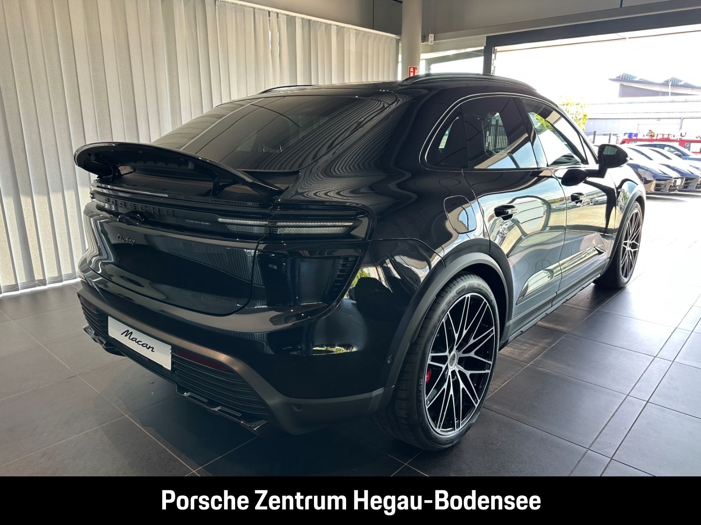 Porsche Macan Turbo/Sport Chrono/Offroad/Matrix-LED/Airb