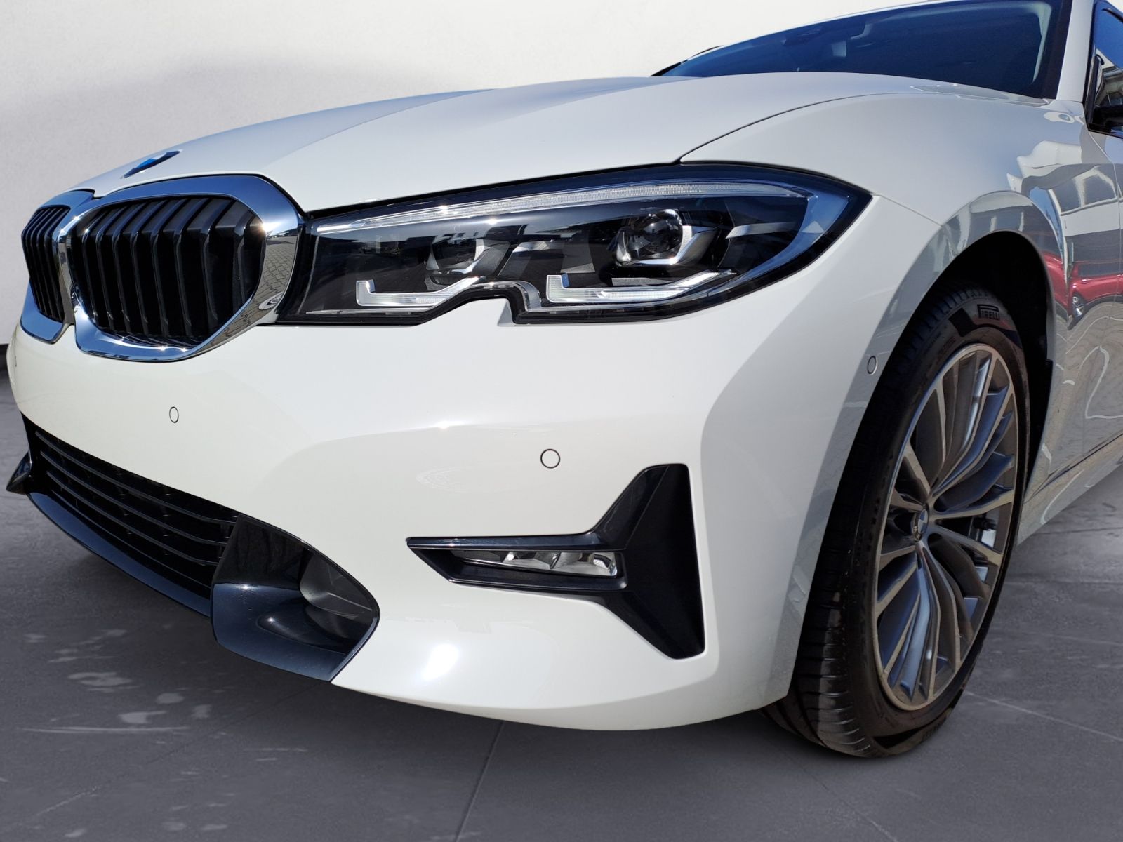 BMW 320d xDrive Touring Sport Line - Samsaru's Car Outlet