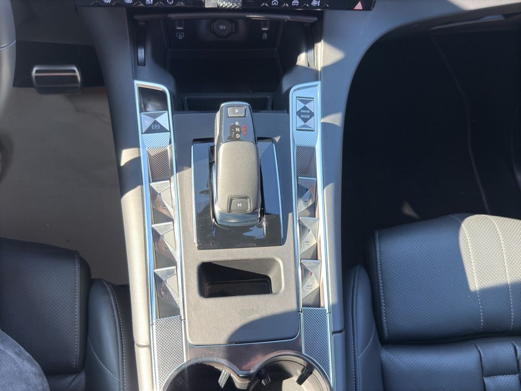 DS Automobiles DS 7 BlueHDI 130 Aut. OPERA LEDER Panoramadach