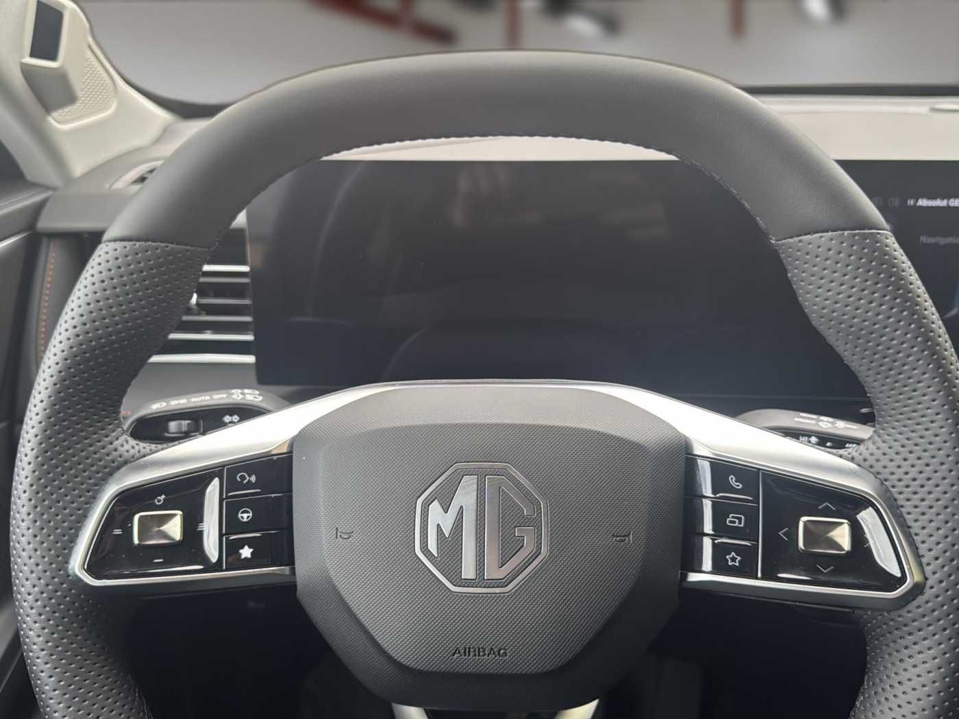 MG HS PHEV Luxury *Navi*Carplay*360-Cam*Leder uvm.
