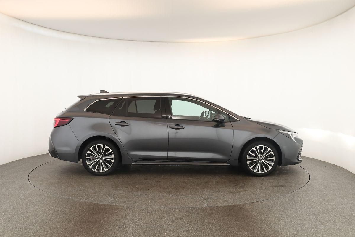 Toyota Corolla Touring Sports 2.0 CVT Team D Navi Kam
