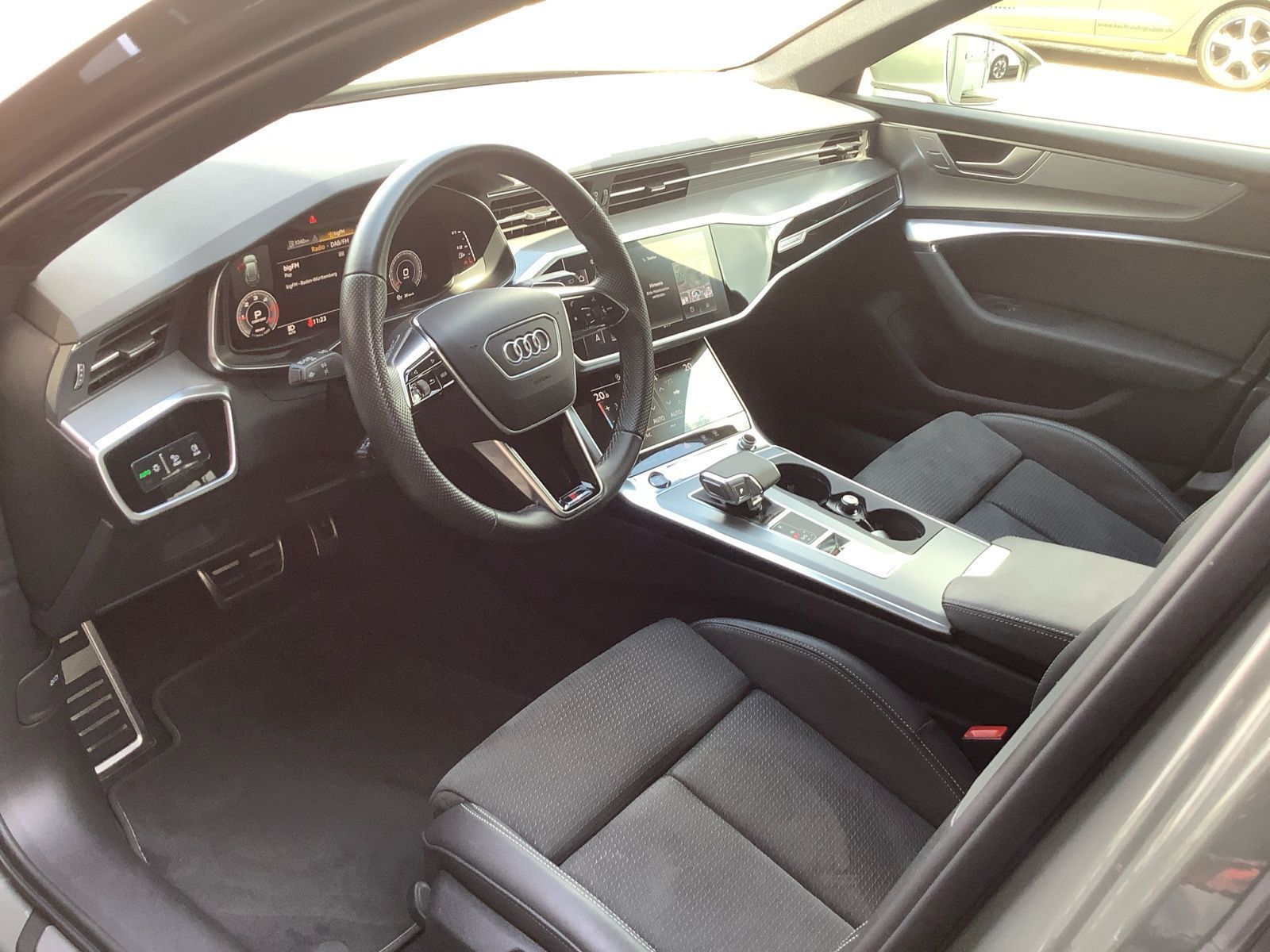 Audi A6 Avant 40 TDI q. S-Tronic S-Line - Samsaru's Car Outlet