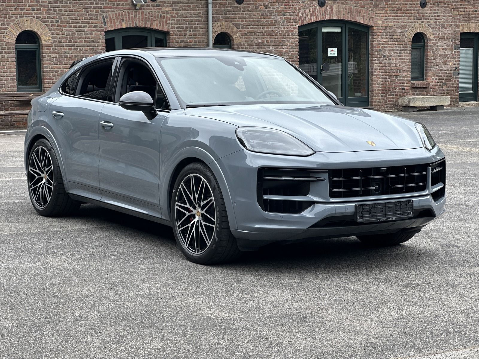 Porsche Cayenne S  Coupe SPORTDESIGN-ABGAS*BOSE*HD MATRI