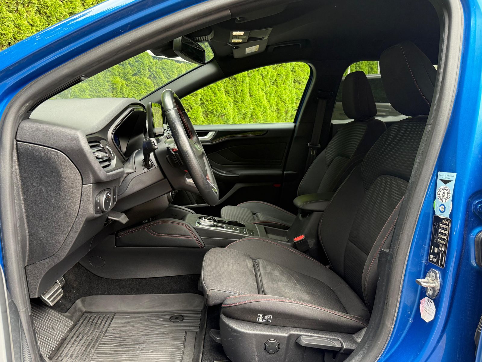 Ford Focus Tur. 1.5 EB Aut. ST-Line X - Samsaru's Car Outlet