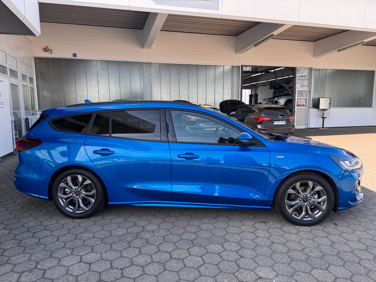 Ford Focus St-Line 1.5 Turnier ABSTEMP. KAMERA NAVI
