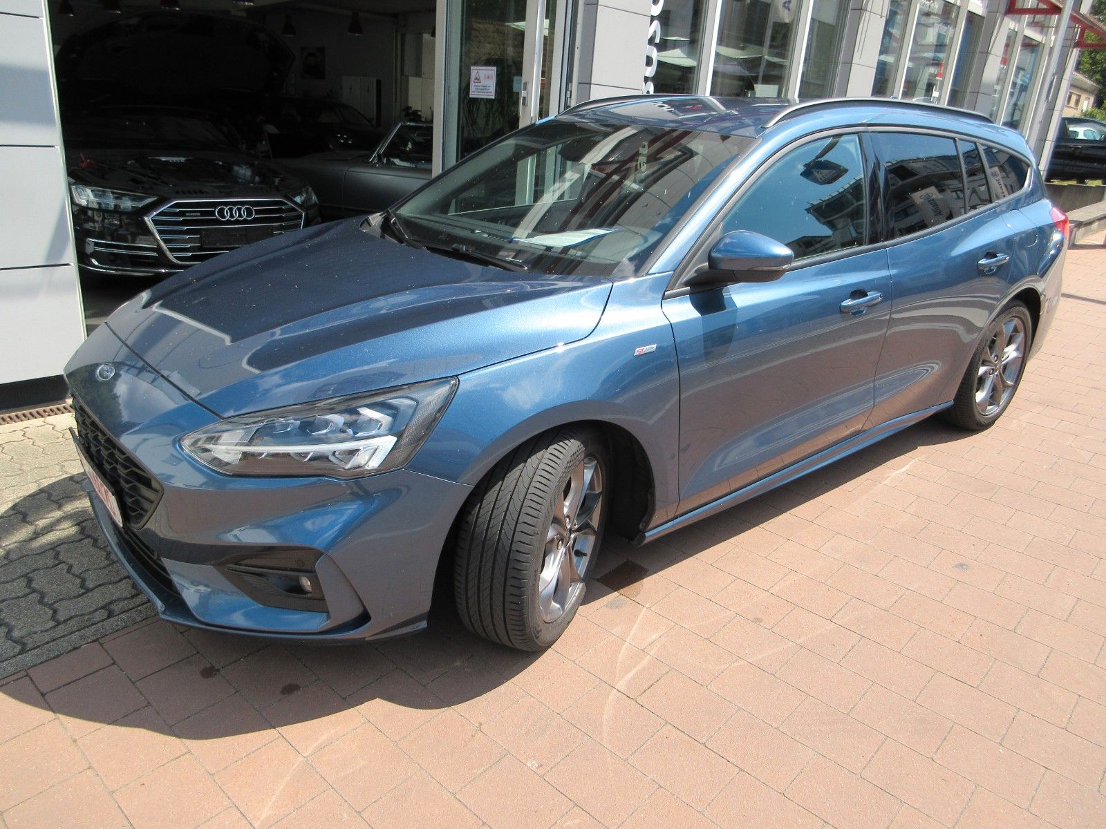 Ford Focus 1,5 EcoBlue ST-Line - Samsaru's Car Outlet