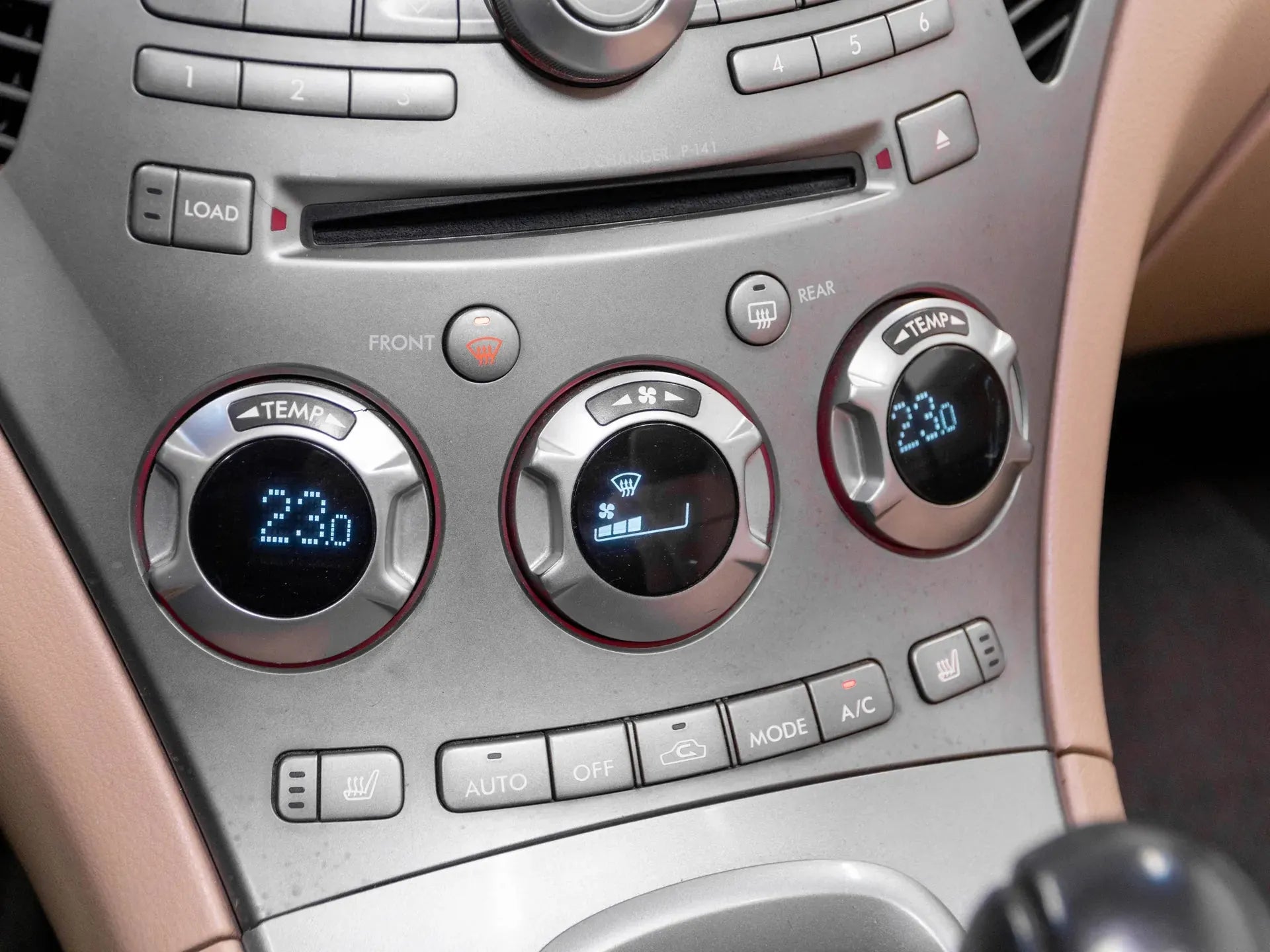 Subaru Tribeca 3.6 Benzina 258 CP Alb - Samsaru's Car Outlet