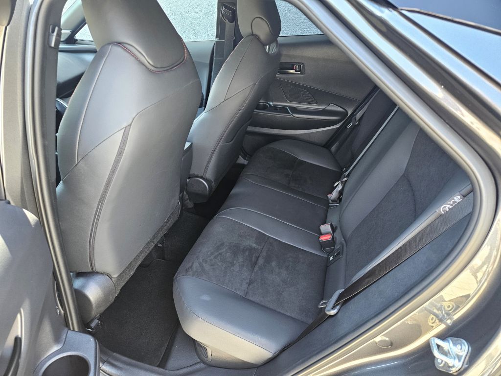 Toyota C-HR 2.0 Hybrid AWD GR SPORT