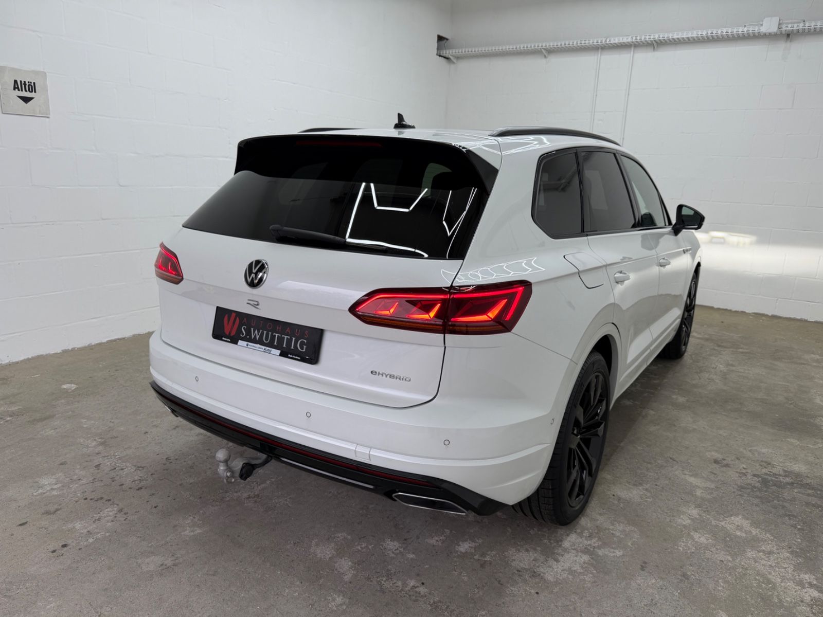 Volkswagen Touareg R 4Motion eHybrid+MATRIX+PANO+HEAD-UP+