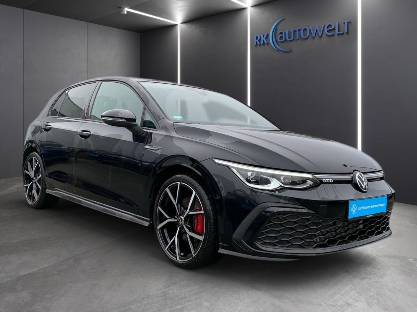 Volkswagen Golf VIII GTD 2.0 TDI SCR - Samsaru's Car Outlet