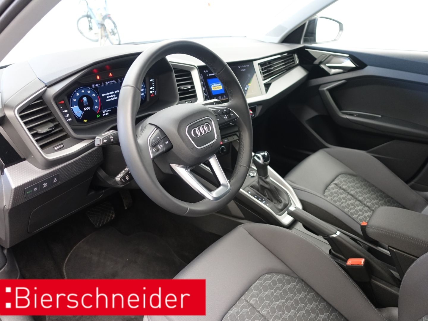 Audi A1 Sportback 25 TFSI S tronic line - Samsaru's Car Outlet