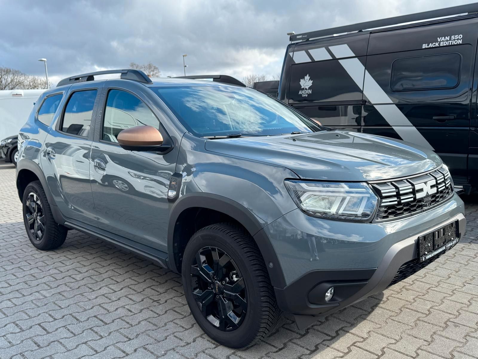 Dacia Duster Extreme TCe 150 EDC - Samsaru's Car Outlet