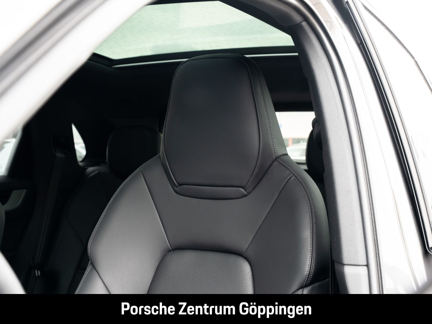 Porsche Cayenne E-Hybrid BOSE Panorama Rückfahrkamera