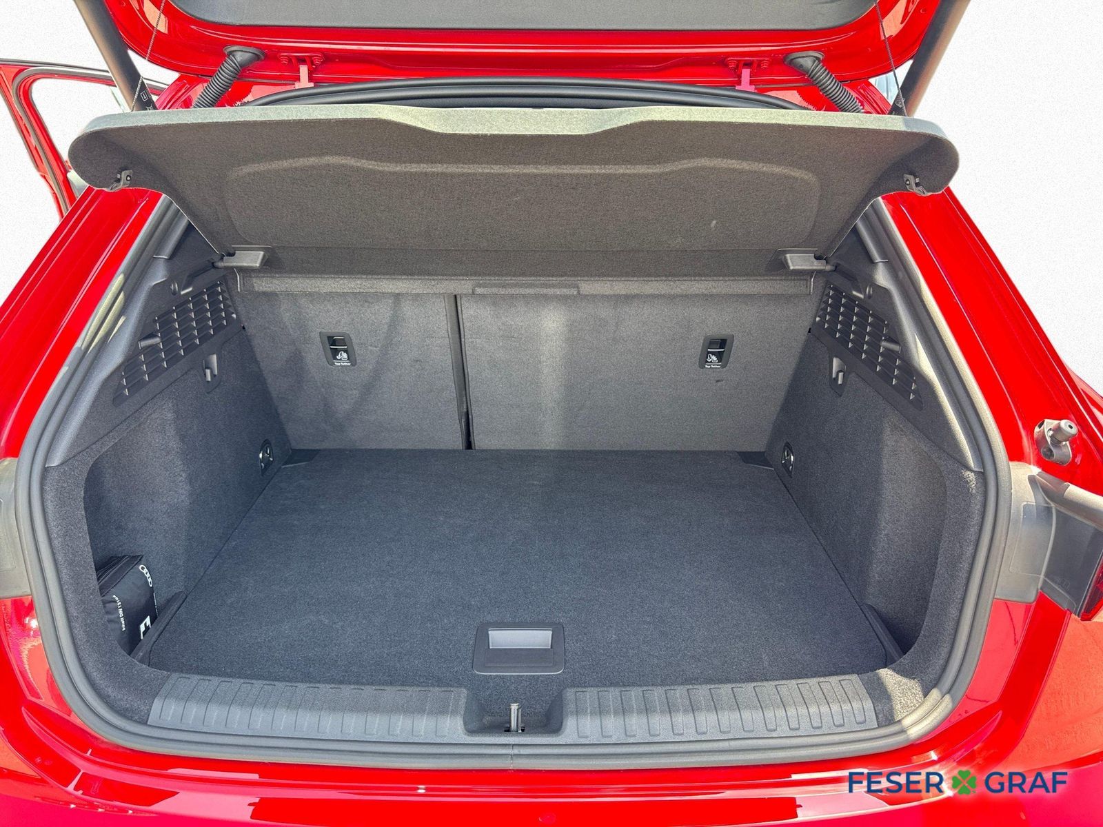 Audi A3 Sportback 30 TFSI S line - Samsaru's Car Outlet