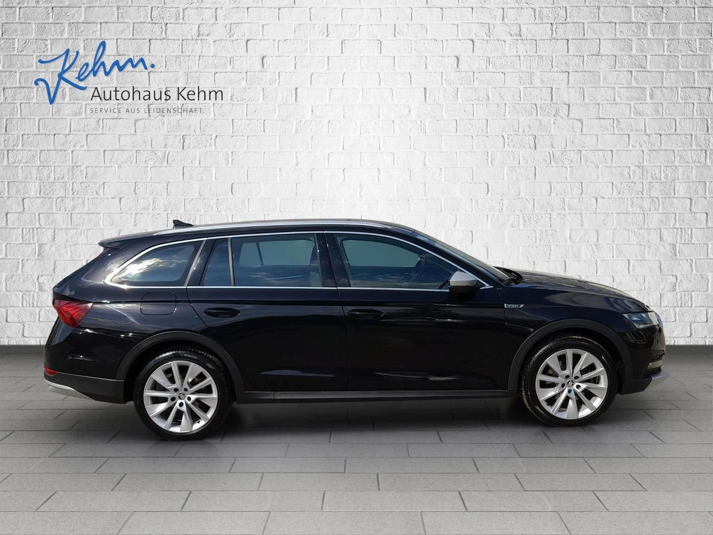Skoda Octavia Combi SCOUT 2.0 TDI 4x4 - Samsaru's Car Outlet
