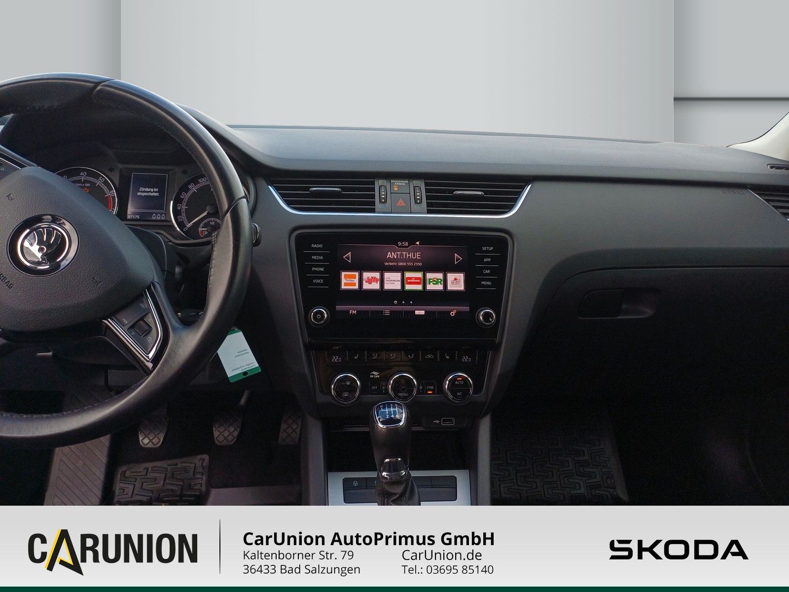 Skoda Octavia Combi 1.5 TSI - Samsaru's Car Outlet