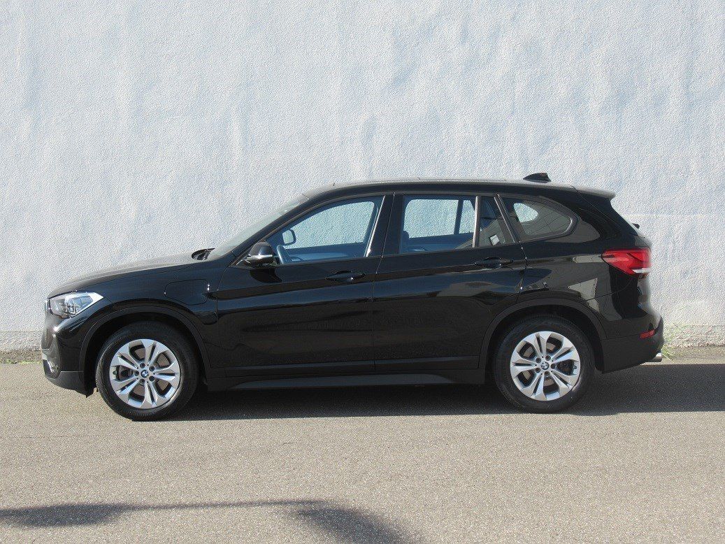 BMW X1 xDrive25e Advantage - Samsaru's Car Outlet
