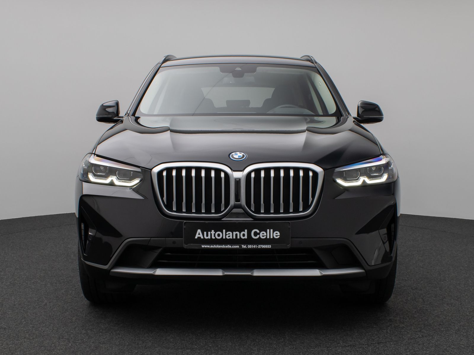 BMW X3 xD30e Sport - Samsaru's Car Outlet