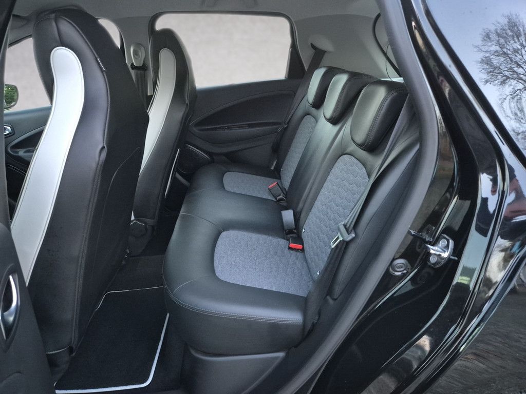 Renault ZOE Z.E. 50 INTENS - Samsaru's Car Outlet