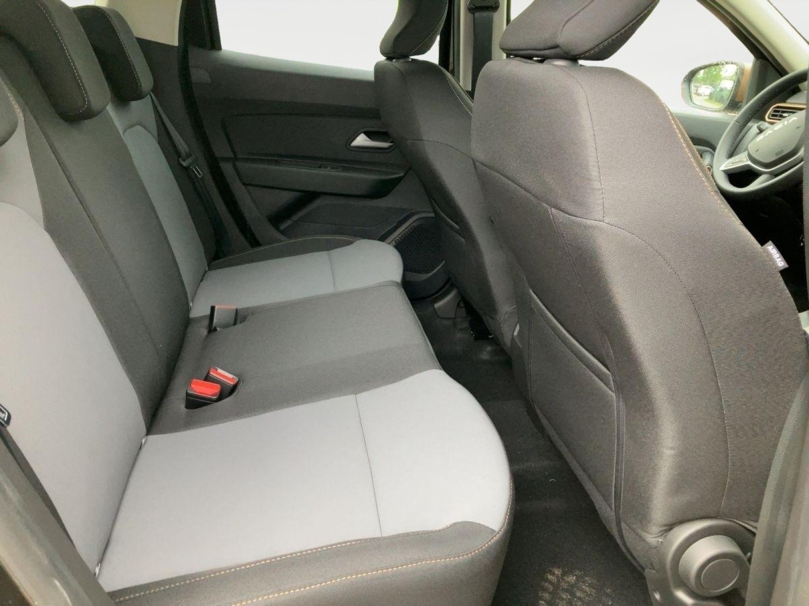 Dacia Duster Extreme TCe 150 - Samsaru's Car Outlet